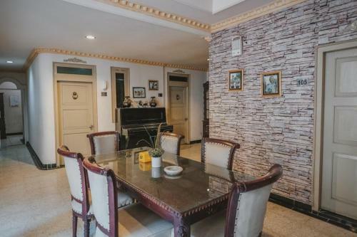 Hostal Reddoorz Plus @ Tanjung Karang Lampung 2
