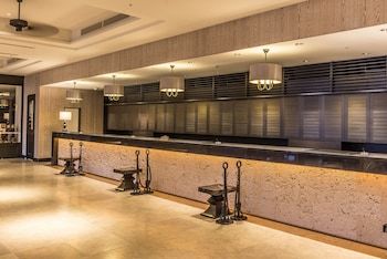Hotel Monterey Okinawa Spa & Resort