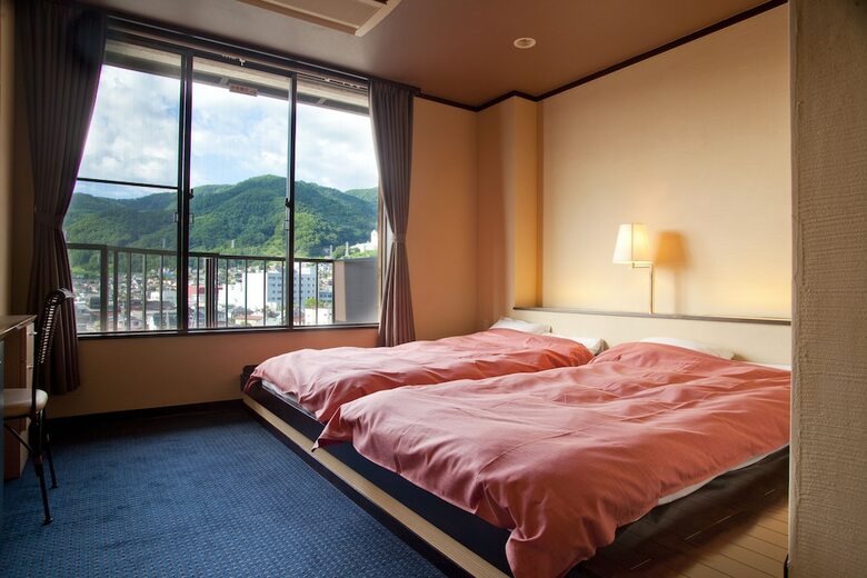 Kamisuwa Onsen Shinyu