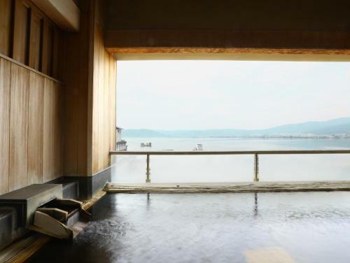 Kamisuwa Onsen Aburaya Ryokan
