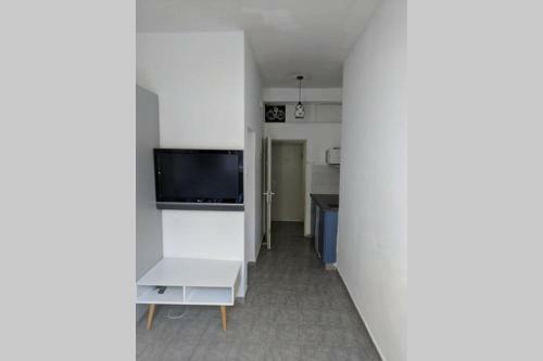 Cozy Apartment! Best Location! 10 Min From Tlv