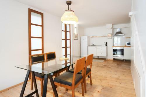 Apartamento Astonishing Renovated And Spacious 1br Apt