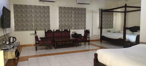 Hotel Casa Blanca - A Boutique Resort