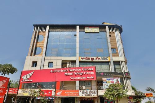 Oyo 2174 Hotel Radhey Inn