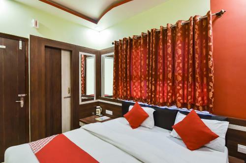 Oyo 19832 Hotel New Mahatma
