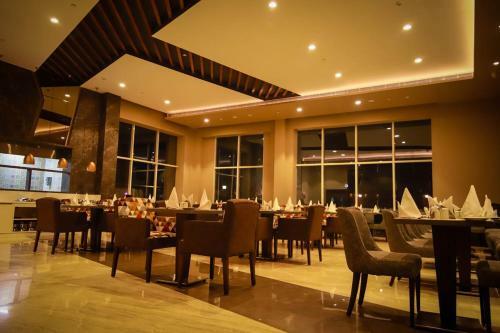 Hotel Ramada By Wyndham Aligarh Gt Road