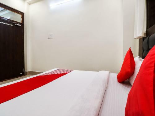Oyo 75865 Hotel Jogi Guest House