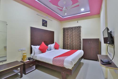 Hotel Oyo 37477 D K Guest House