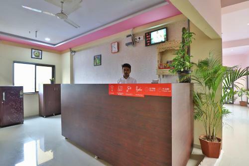 Hotel Oyo 37477 D K Guest House