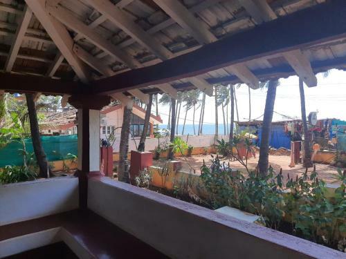 Hotel Dhuni Resorts Anjuna Goa