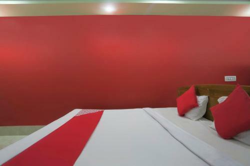 Hotel Oyo 67063 Roy Villa Resort