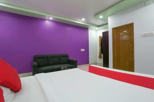 Hotel Oyo 67063 Roy Villa Resort