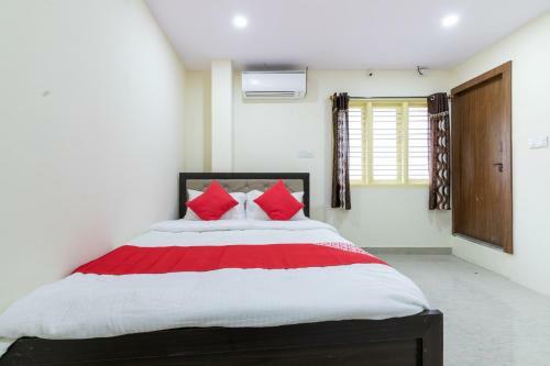 Hotel Oyo 45125 Banashankari Comforts