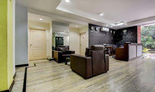 Hotel Treebo Trend White Mg