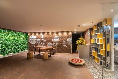 Hotel Avora Tree Kempegowda Airport Road
