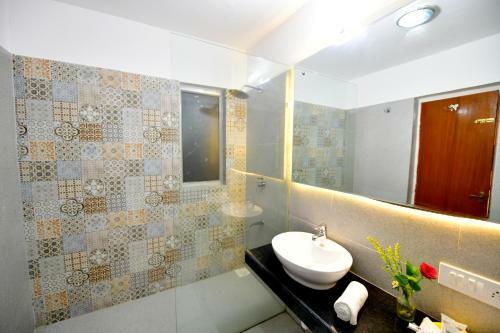 Hotel Pride Kadamb Kunj Resort Bharatpur
