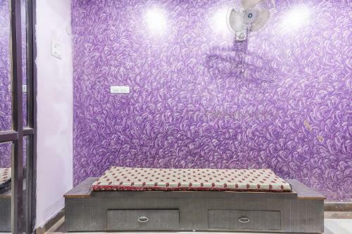 Oyo 47603 Hotel Sandalwood Vibes