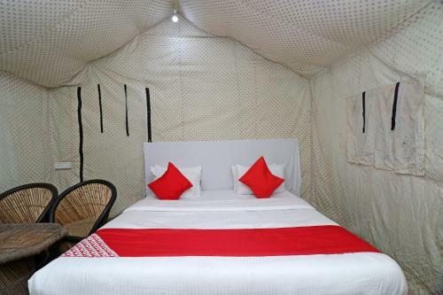 Hotel Oyo 26673 Bairagarh Resort