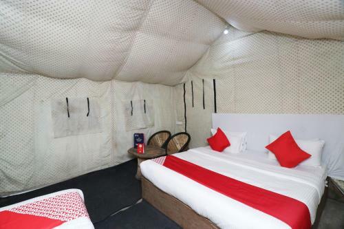 Hotel Oyo 26673 Bairagarh Resort