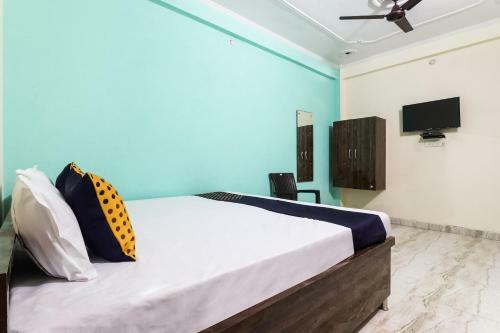 Hotel Spot On 65047 Gokul Residency