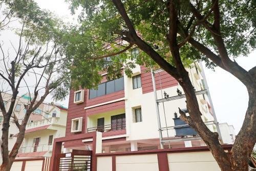 Hotel Oyo 67612 Sanvi Residency