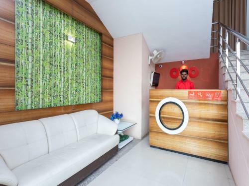 Oyo Flagship 76944 Hotel Phoenix