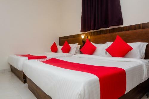 Hotel Oyo 24293 Amana International