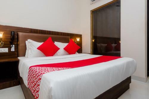 Hotel Oyo 24293 Amana International