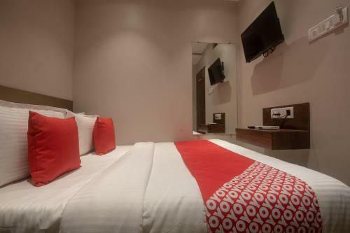 Oyo 41605 Hotel Prince Palace