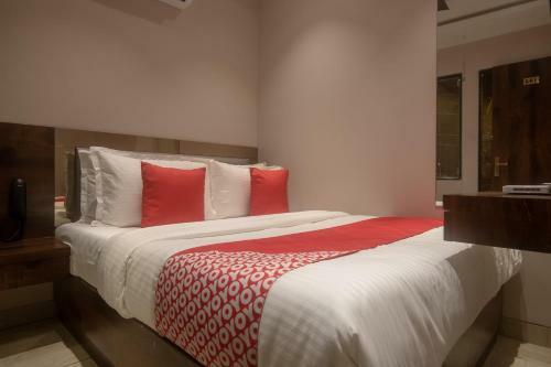 Oyo 41605 Hotel Prince Palace