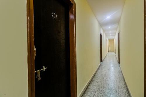 Hotel Spot On 45283 New Ushakal Lodging & Boarding