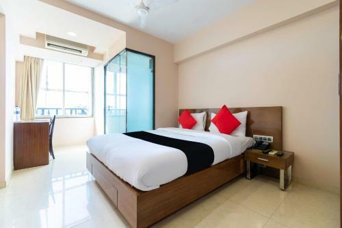 Hotel Capital O 70342 Imperial Residency