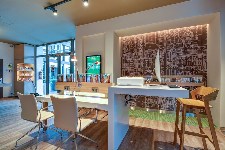 Hotel Holiday Inn Prague Airport