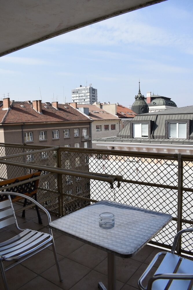 Hotel Slavyanska Beseda