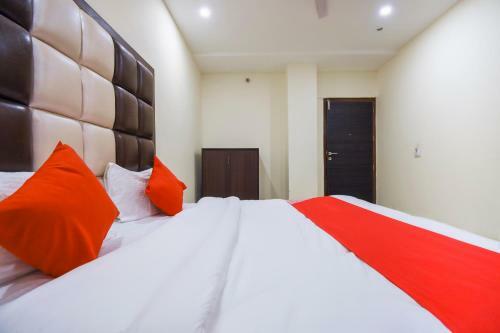 Hotel Oyo 70057 Pulp Resort Nayagaon