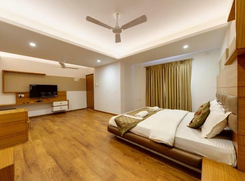 Hotel Casa Azzure's Aquolim Suites