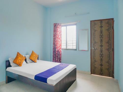 Spot On 79676 Hote Kinara Lodging And Restaurant