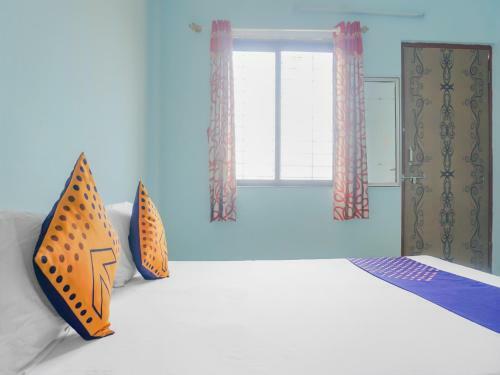 Spot On 79676 Hote Kinara Lodging And Restaurant