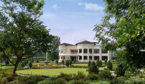 Hotel Glenville Forest Resort & Spa