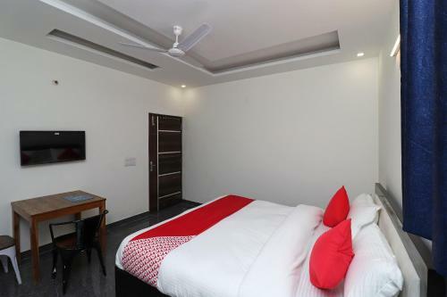 Hotel Oyo 28576 Laxmi Residency