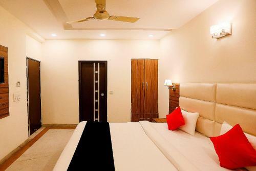 Oyo 80134 Collection O Hotel Prima Stay