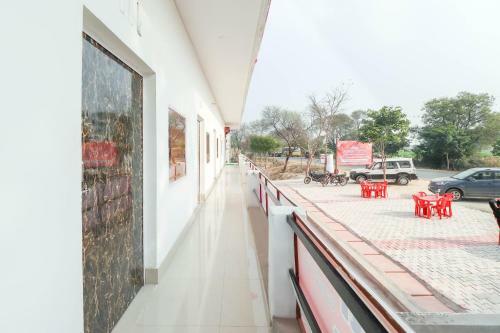 Oyo 69931 Hotel Suhani Palace