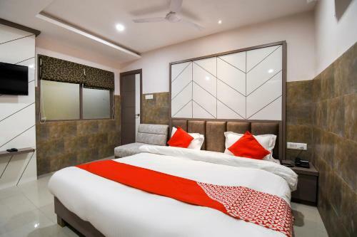 Hotel Oyo 70123 Sada Shiv Guest House