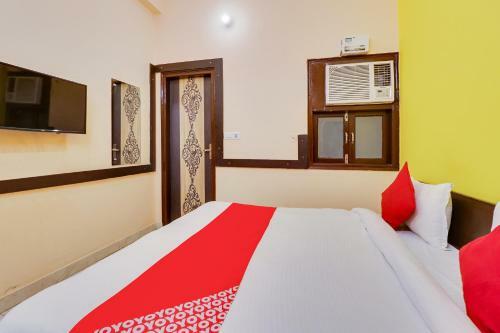 Oyo 45111 Hotel Jas-inn