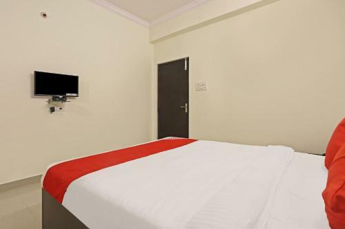 Hotel Oyo 35467 Shiridi Residency