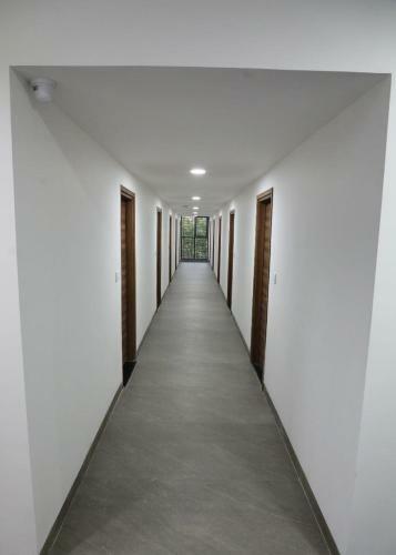 Hotel Swansuites - Gachibowli