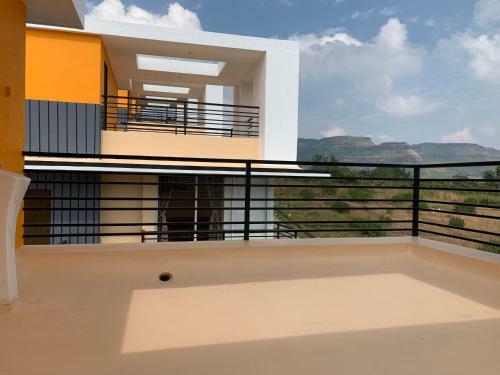 Villa Royal Meadows - Igatpuri Bungalow B