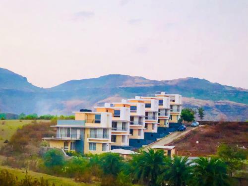 Villa Royal Meadows - Igatpuri Bungalow C