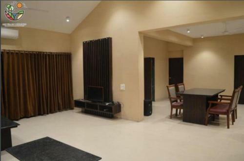 Hometown Villa 4bhk