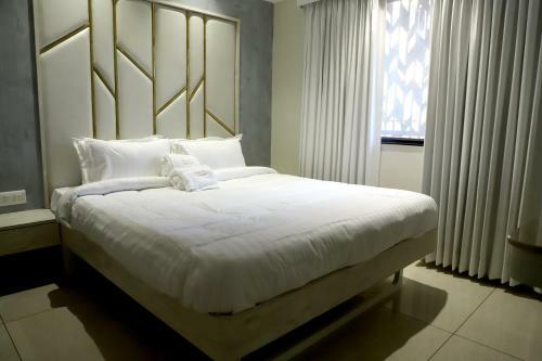 Hotel Grand Girdhar